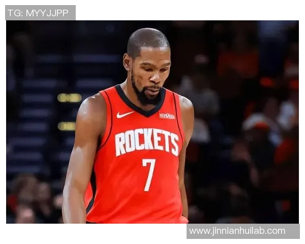 媒体人称文班持球如巨型杜兰特浓眉与莱夫利在他面前显得渺小